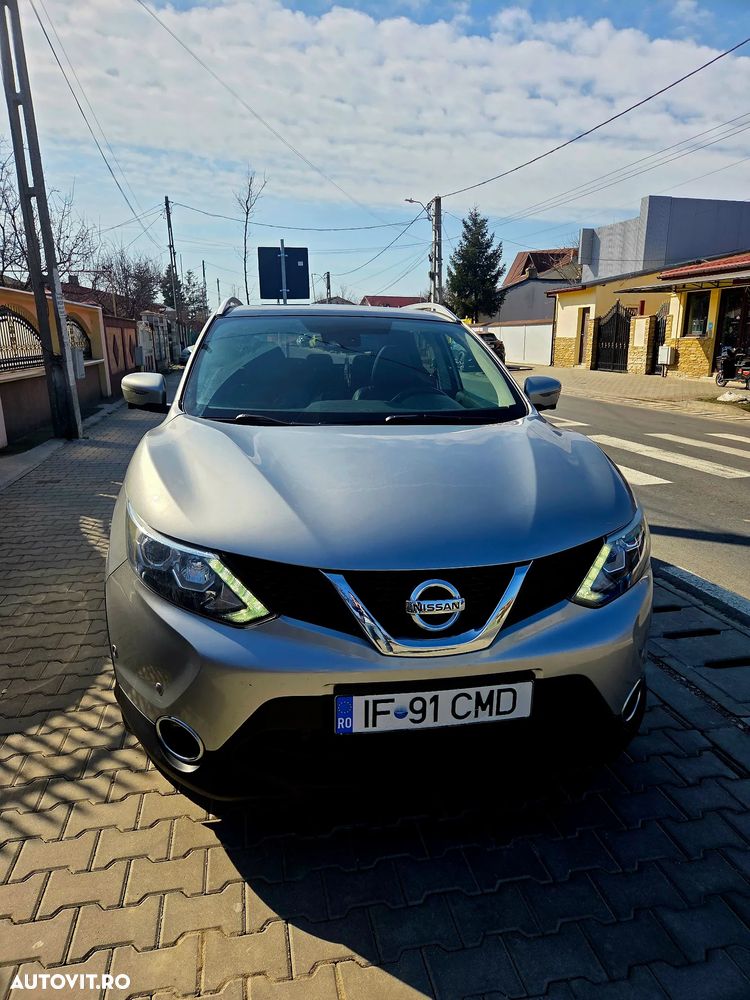 Nissan Qashqai 1.6 DCI Xtronic TEKNA - 1