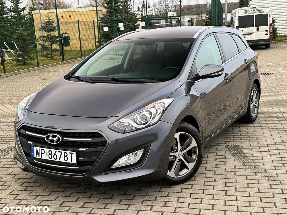 Hyundai i30 1.6 CRDi Comfort - 1