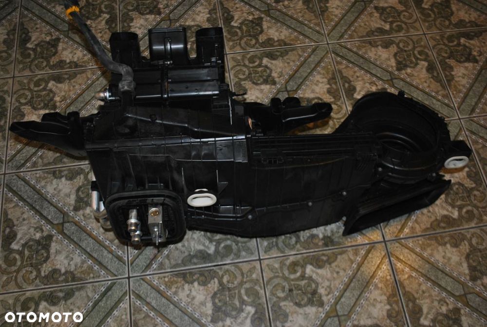 Nagrzewnica Mercedes GLA X156 - 3