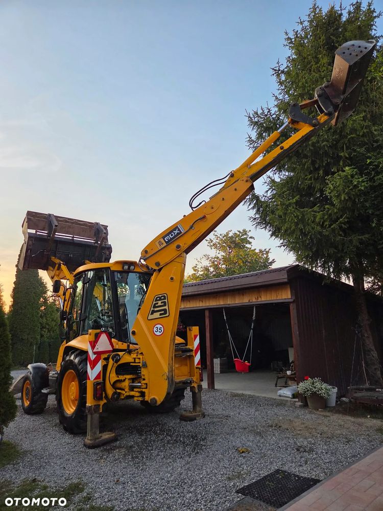 JCB 3CX - 12