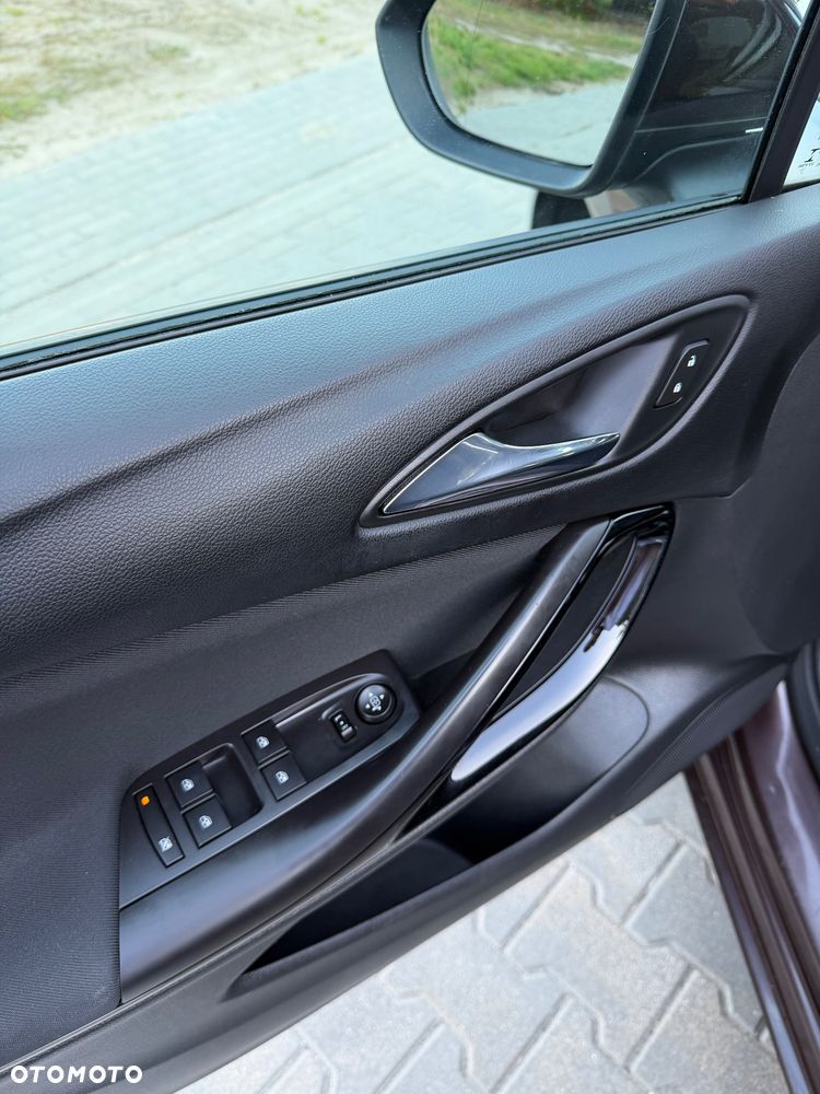 Opel Astra 1.4 Turbo Start/Stop Innovation - 22