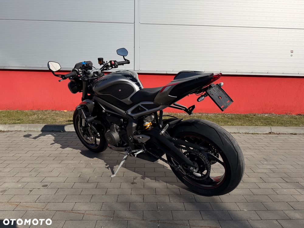 Triumph Street Triple - 6