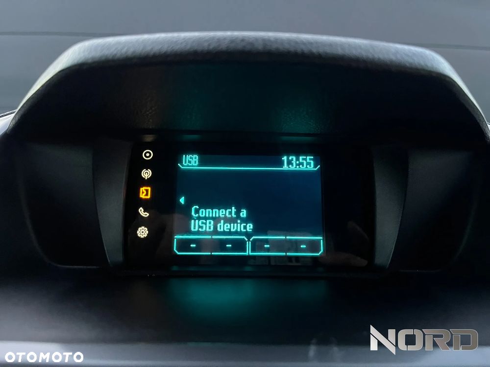 Ford Transit Connect L2 - 28