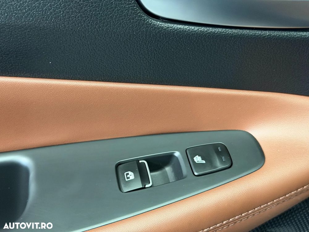 Hyundai Santa Fe - 31