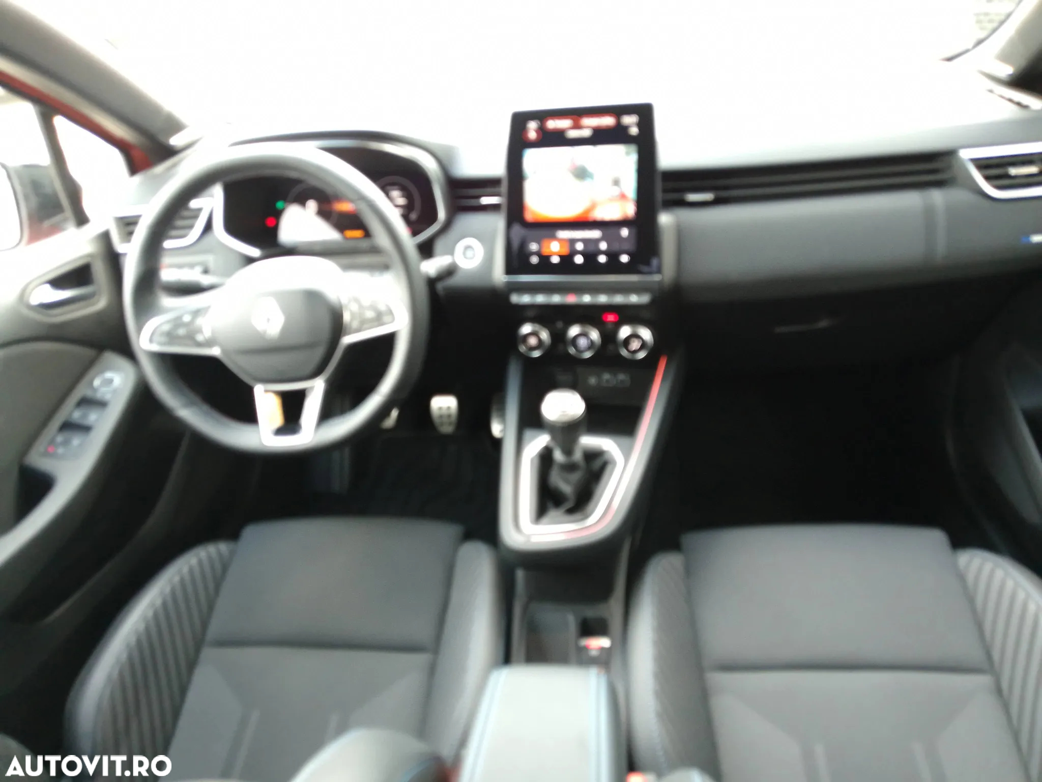 Renault Clio - 7