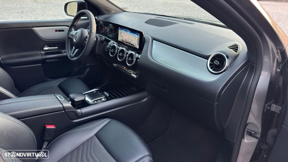 Mercedes-Benz GLA 250 e 8G-DCT Progressive - 34