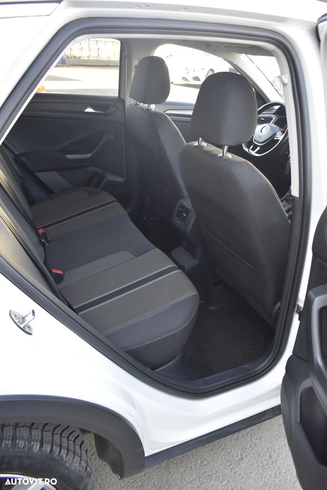 Volkswagen T-Roc 1.5 TSI DSG Sport - 28