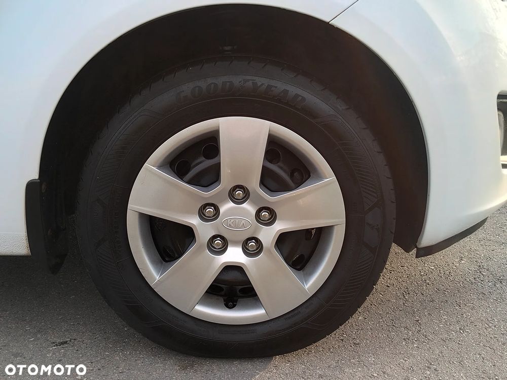 Kia Venga 1.4 CVVT Business Line - 33