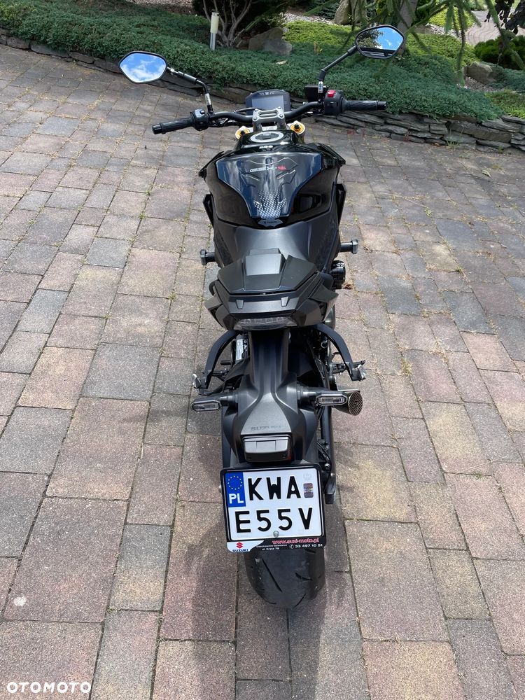 Suzuki GSX 1000 - 10