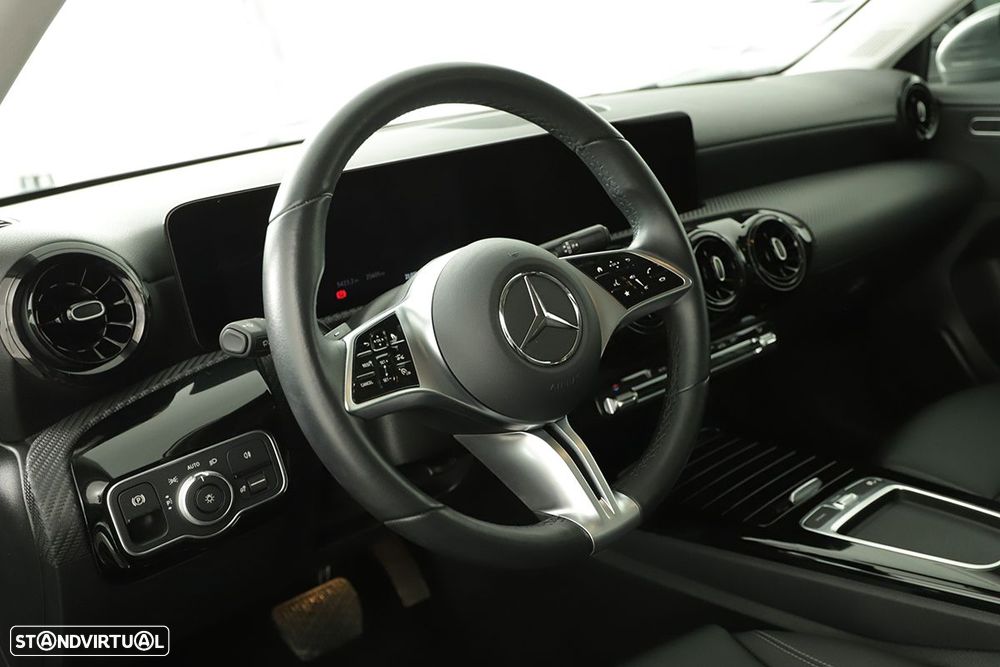 Mercedes-Benz A 200 Standard - 7