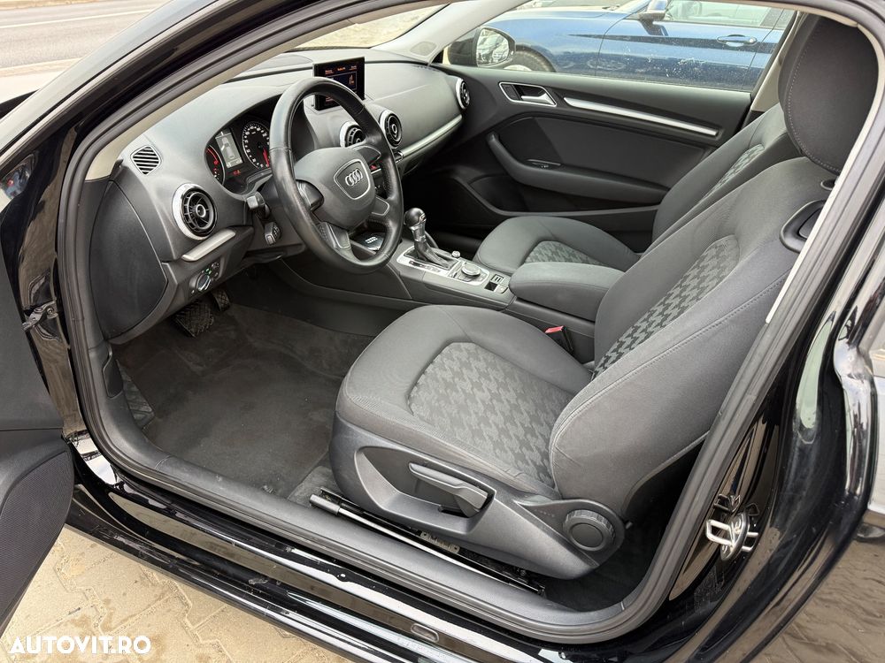 Audi A3 1.6 TDI (clean diesel) S tronic Ambition - 11