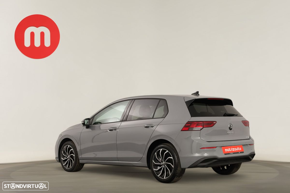 VW Golf 1.0 eTSI Life DSG - 3