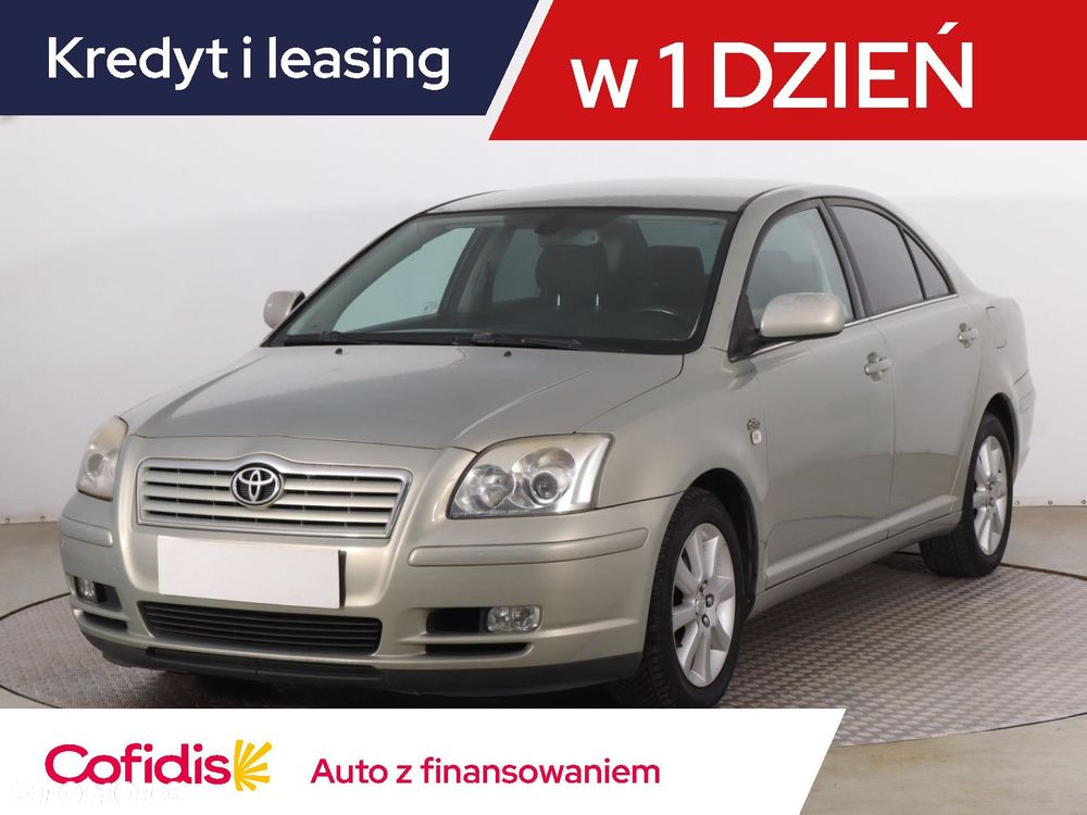 Toyota Avensis - 2