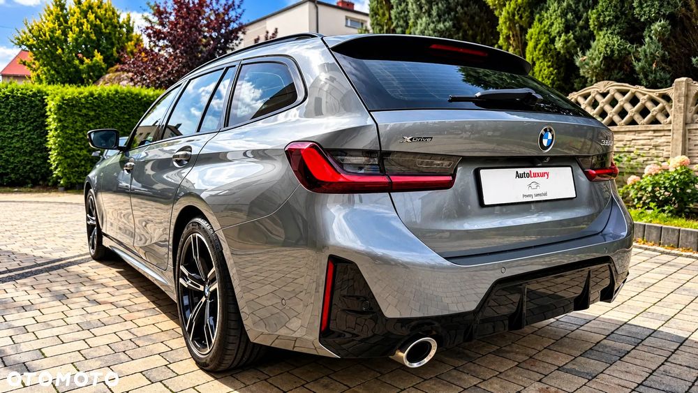 BMW Seria 3 330i xDrive M Sport Edition sport - 8