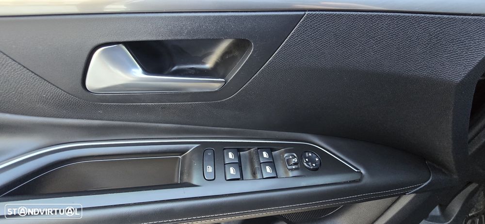 Peugeot 3008 1.6 BlueHDi Allure EAT6 - 20