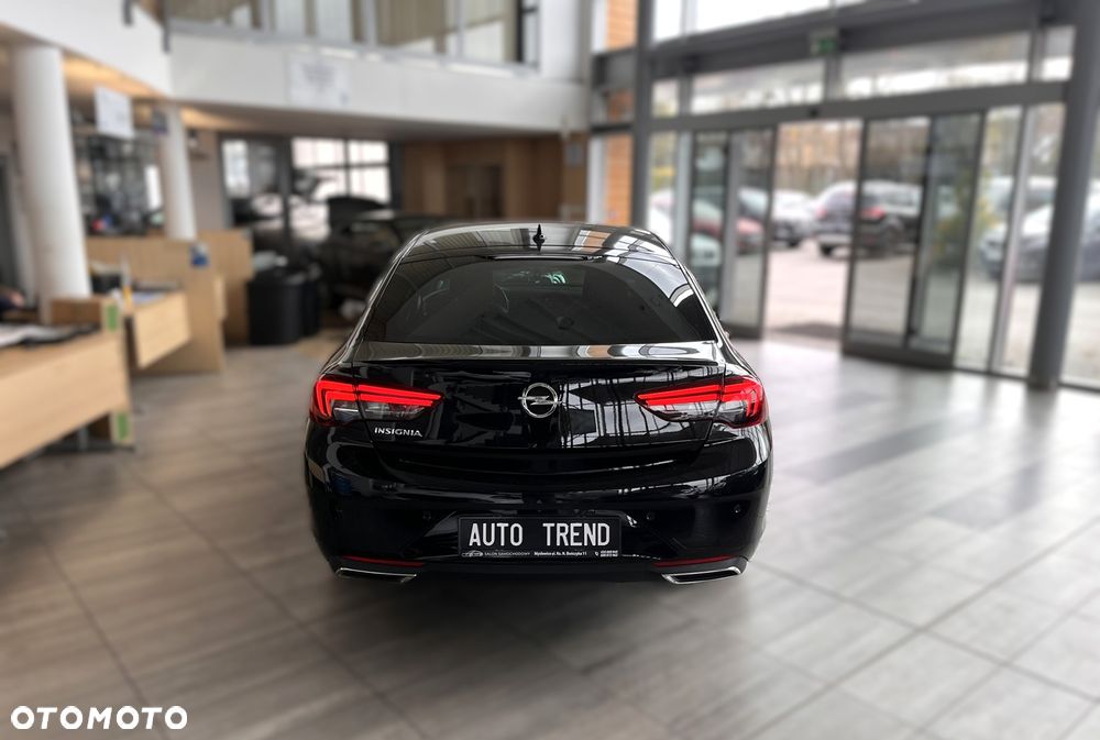 Opel Insignia 2.0 CDTI Ultimate S&S - 6