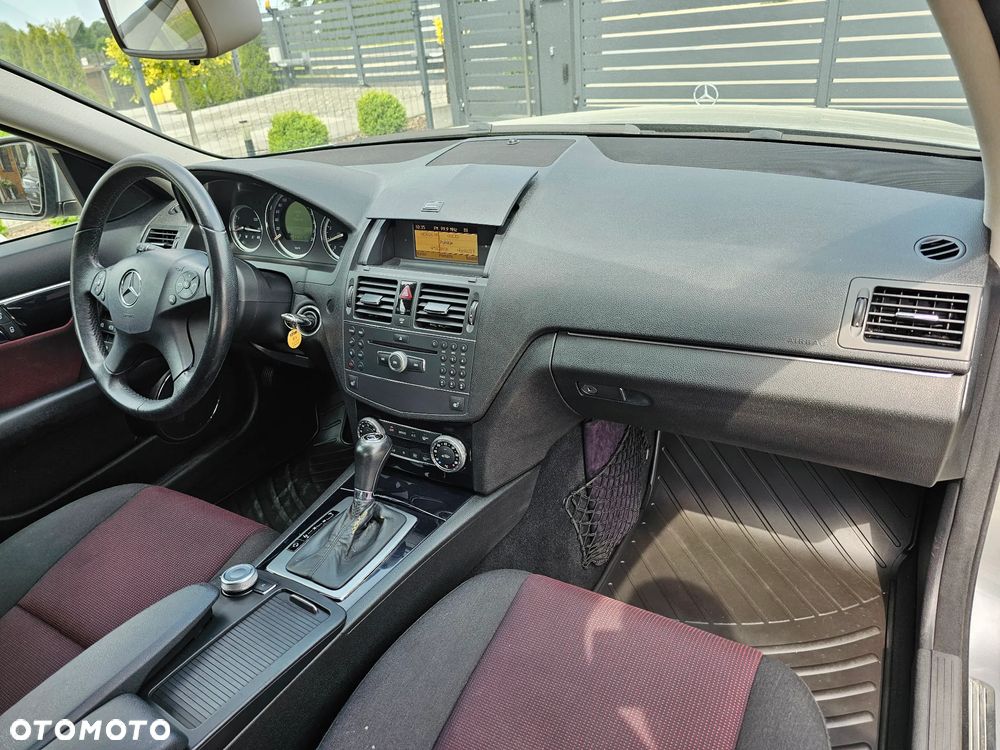 Mercedes-Benz Klasa C 180 Kompressor Automatik Avantgarde - 40