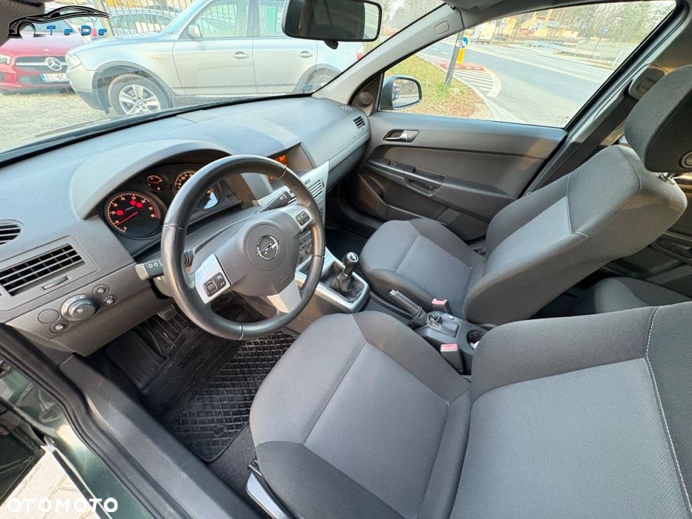 Opel Astra 1.6 Energy EU6 - 19