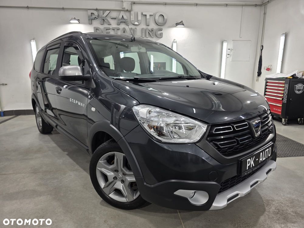 Dacia Lodgy 1.3 TCe Stepway S&S - 17
