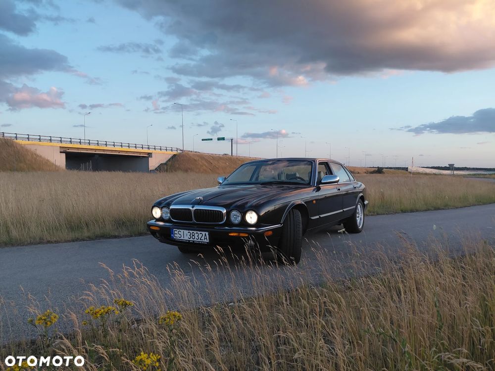 Jaguar XJ 4.0 Executive - 40
