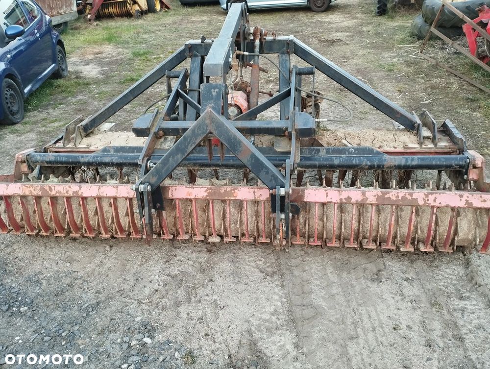 Kuhn Brona wirowa z hydroapkiem - 4