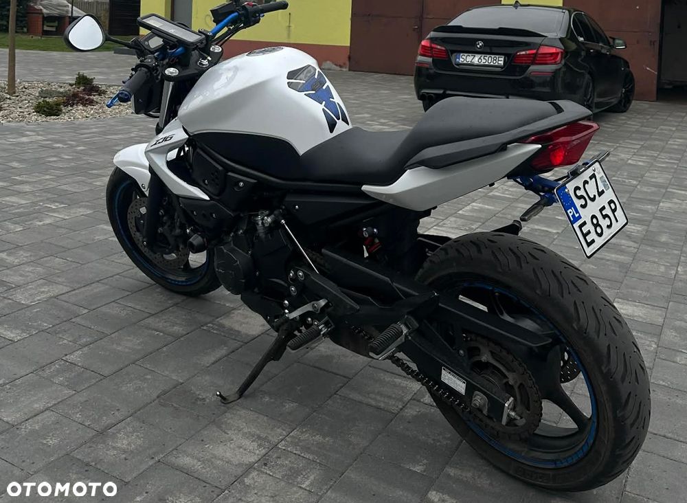 Yamaha XJ - 3