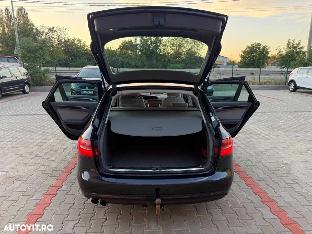 Audi A4 Avant 2.0 TDI - 29