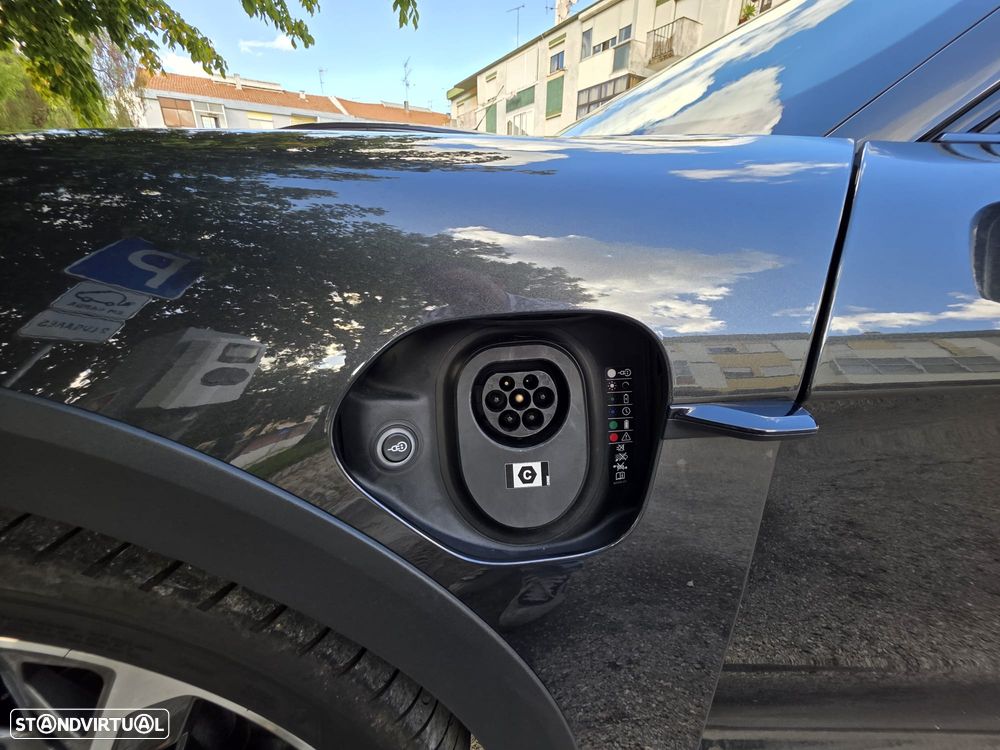 Porsche Taycan 4S Bateria Performance Plus - 18
