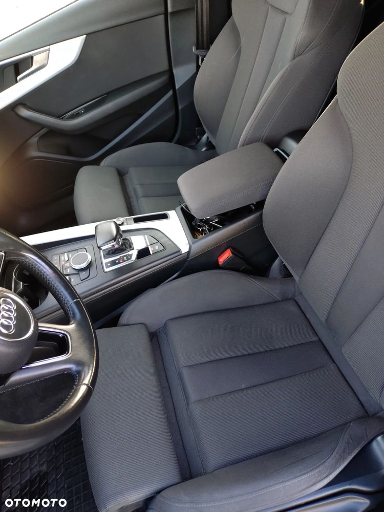 Audi A4 Avant 2.0 TDI Sport S tronic - 10