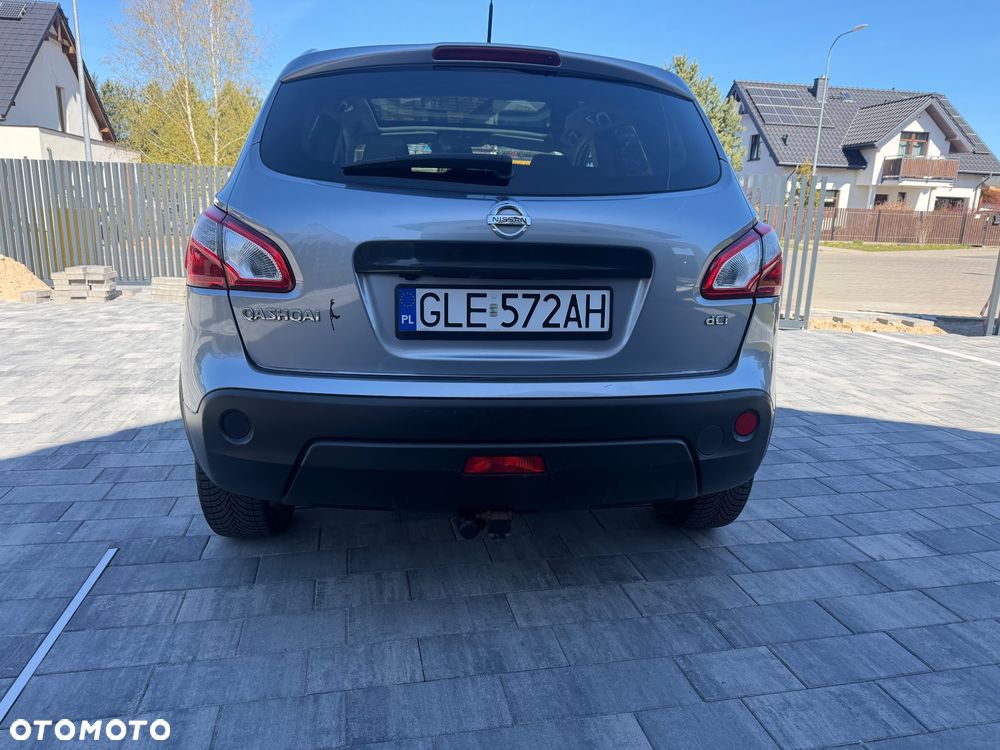 Nissan Qashqai 2.0 dCi 4x4 Tekna Premium - 6