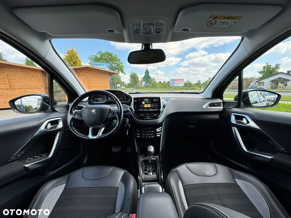 Peugeot 2008 PureTech 110 GPF Stop&Start EAT6 Allure - 18
