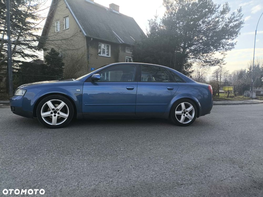 Audi A4 Avant 1.8T Quattro - 7