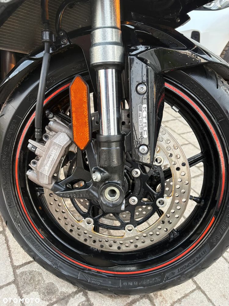 Kawasaki Ninja 1000 SX - 13