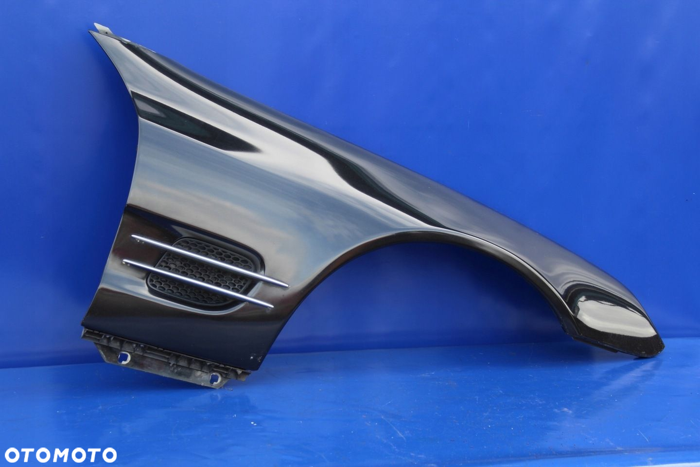 Błotnik przód przedni lewy Mercedes SL R230 W230 SL500 SL350 kolor 197 - 5