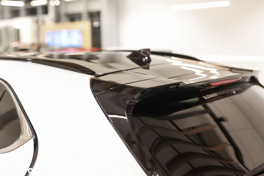 Lexus UX 250h GPF F Sport Design 2WD - 28