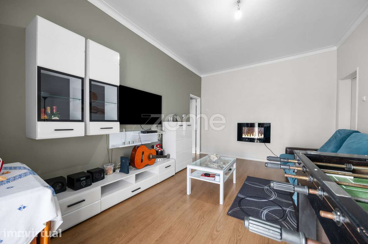 Apartamento T2 + 1 na Charneca da Caparica - Grande imagem: 4/25