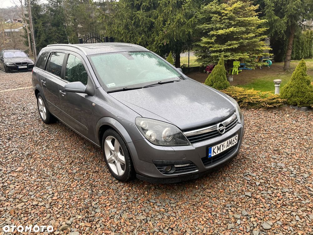 Opel Astra 1.8 Sport - 1