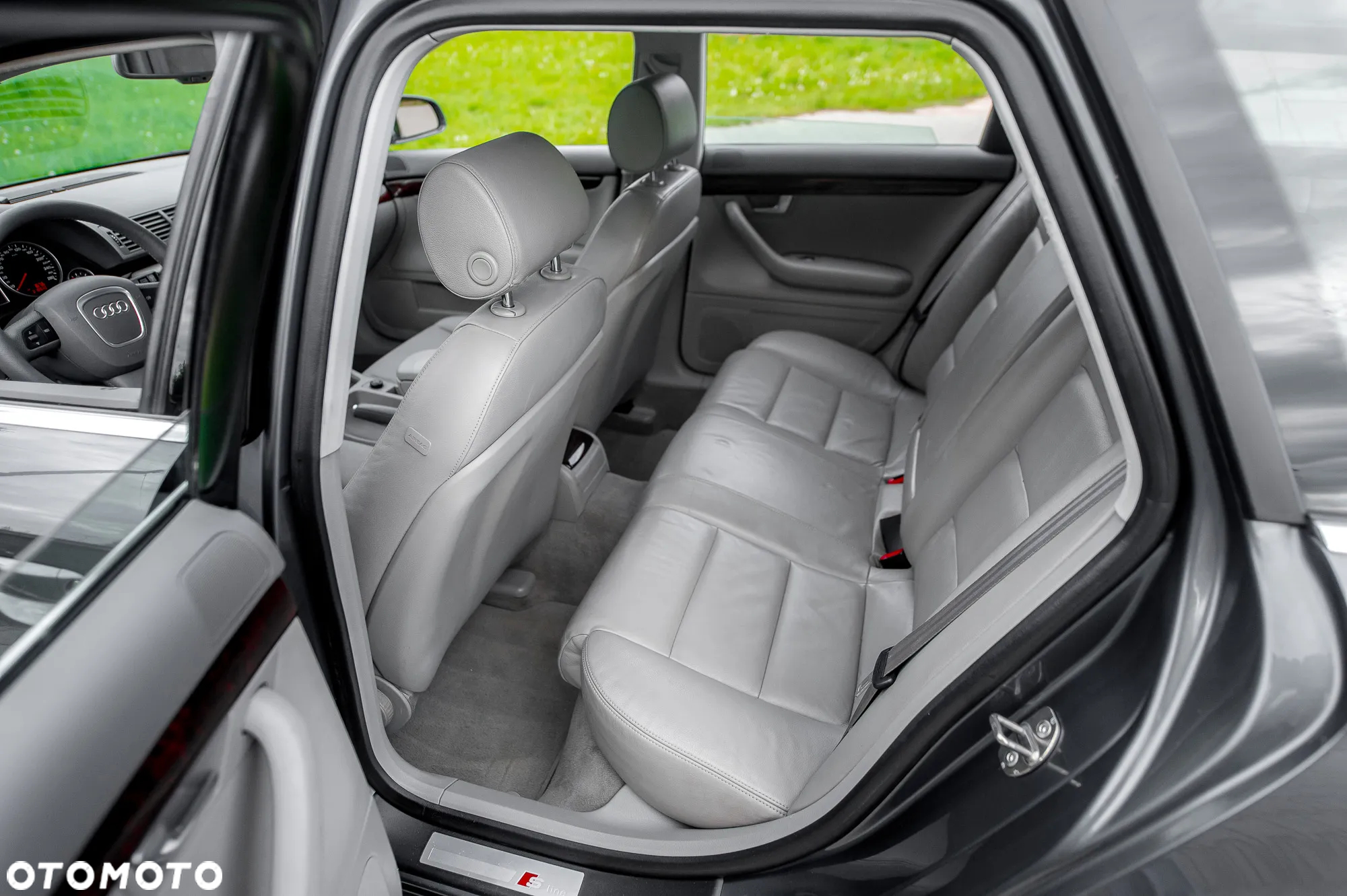 Audi A4 Avant 2.0 T FSI quattro tiptronic - 21