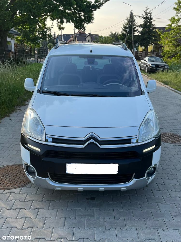 Citroën Berlingo e-HDi 90 FAP EGS6 Multispace Exclusive - 2