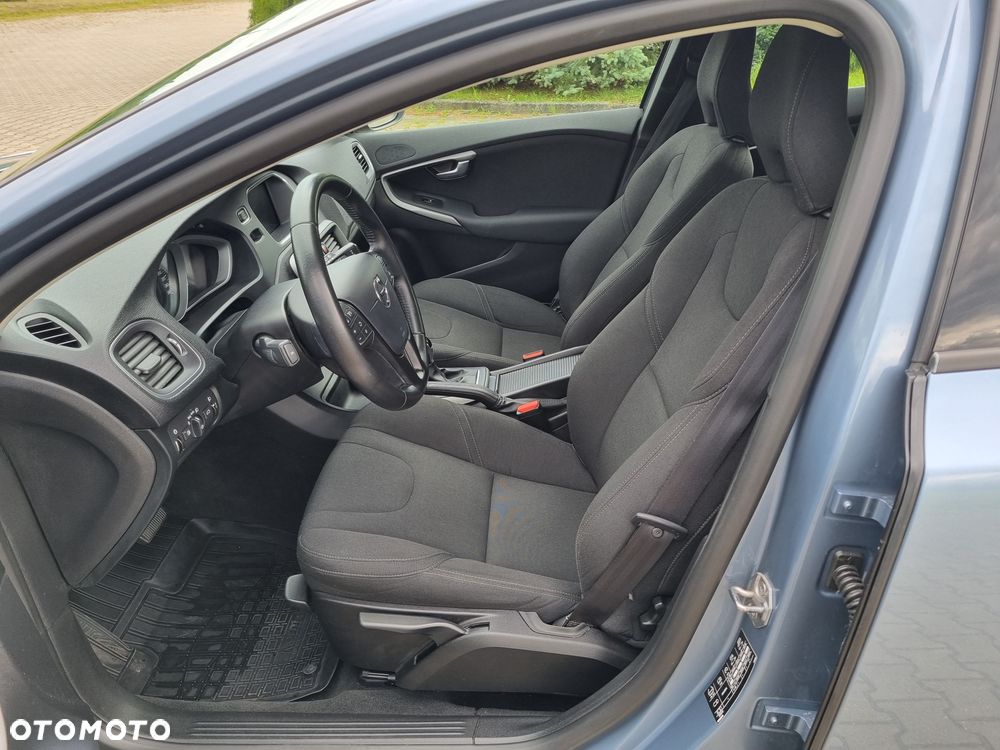 Volvo V40 D2 Geartronic Kinetic - 16