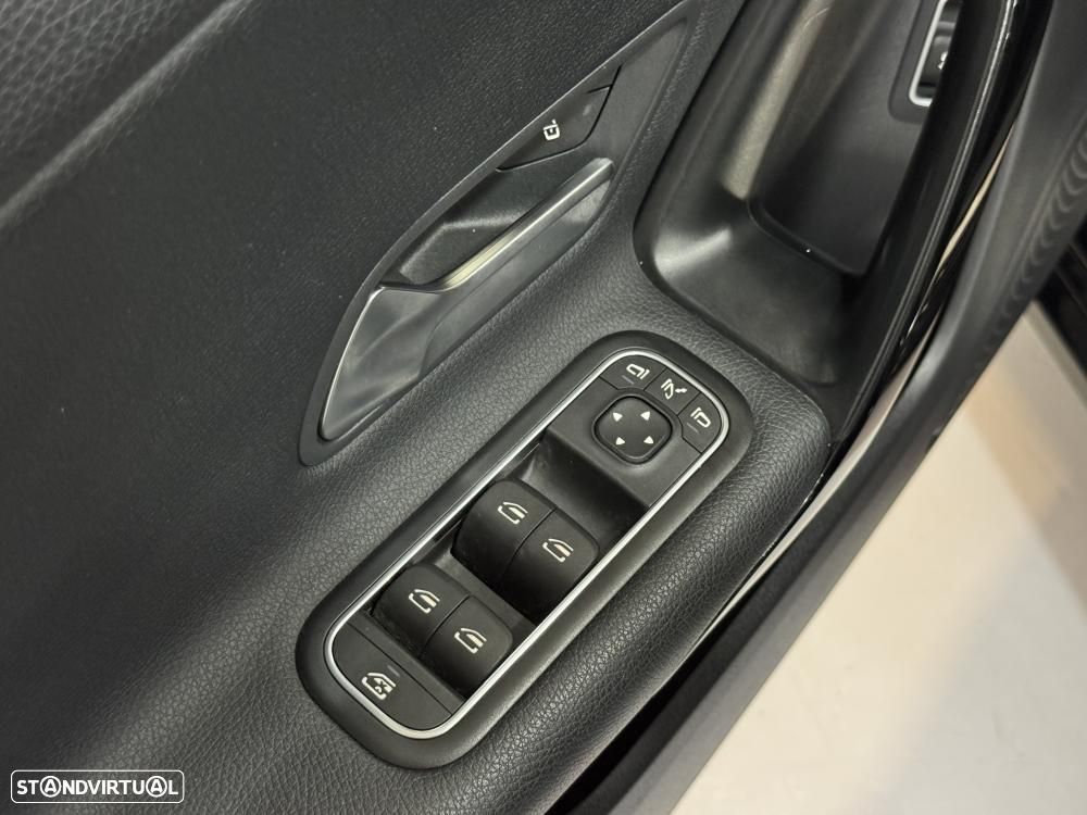 Mercedes-Benz CLA 180 d Shooting Brake Business Solutions - 24