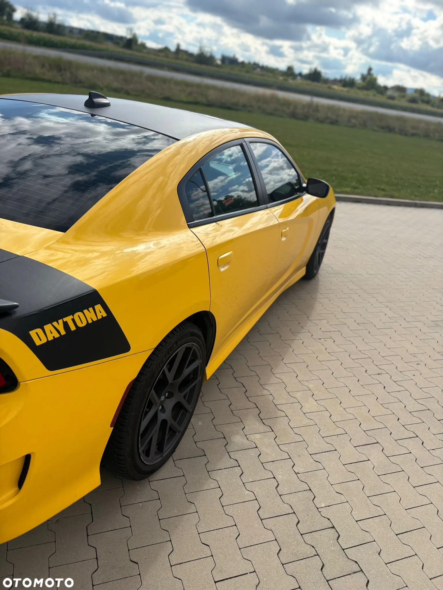Dodge Charger 5.7 R/T Daytona - 10
