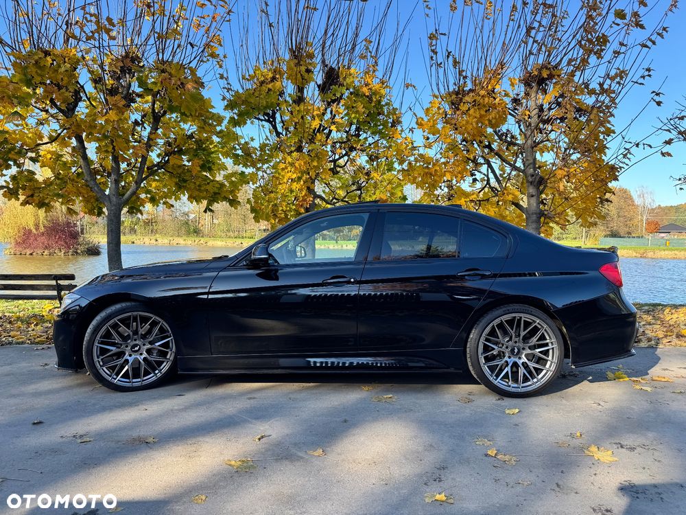 BMW Seria 3 335i xDrive M Sport - 8