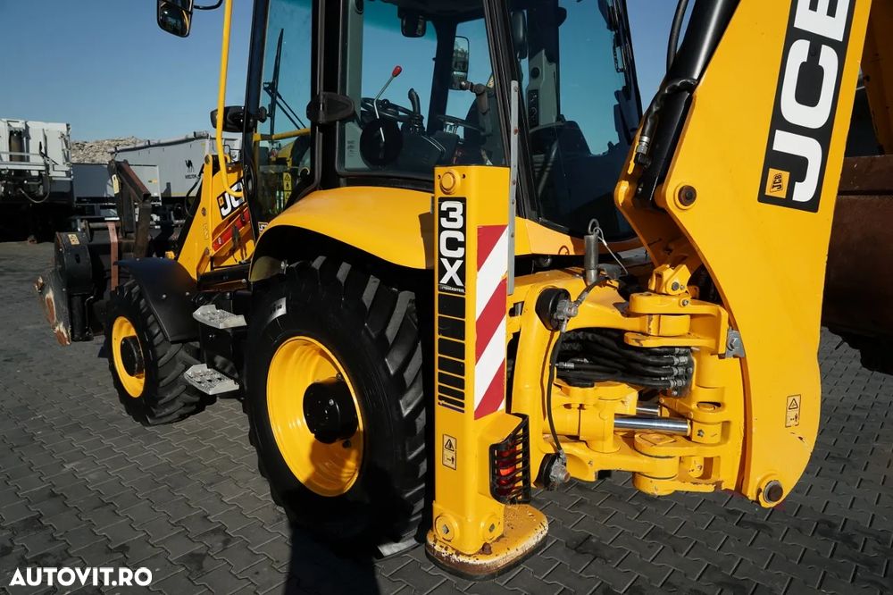 JCB 3CX PLUS / JOYSTICK / AER CONDIȚIONAT / CUPĂ RAPIDĂ / SET CUPĂ / CA NOU / SHOWROOM POLONIA / - 19