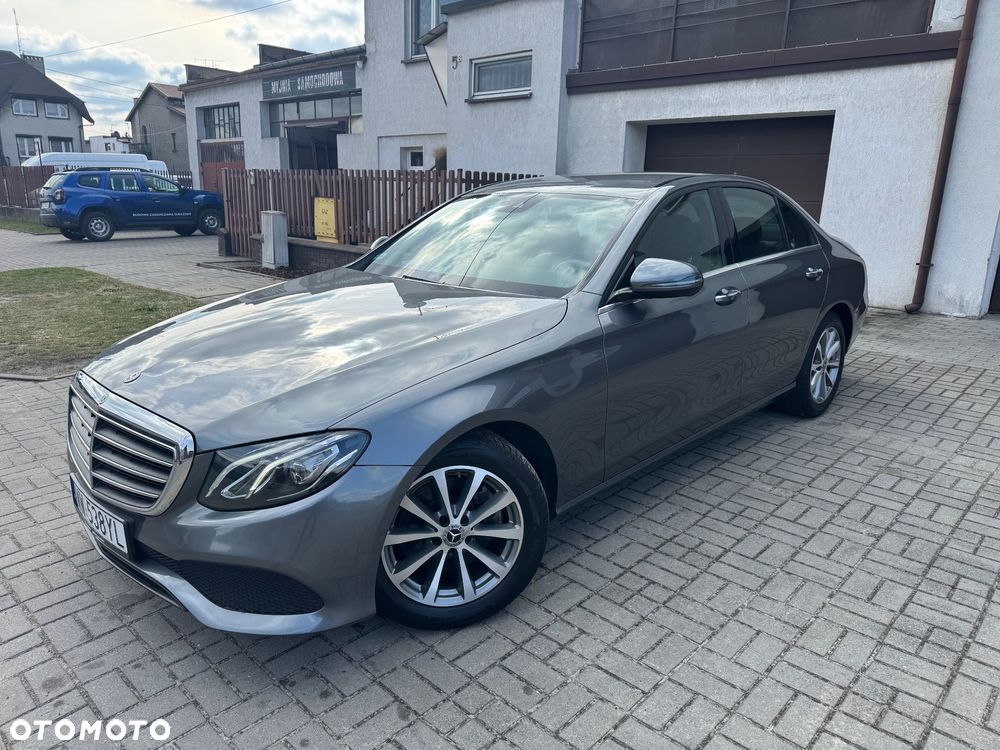 Mercedes-Benz Klasa E 220 d 4-Matic 9G-TRONIC - 1