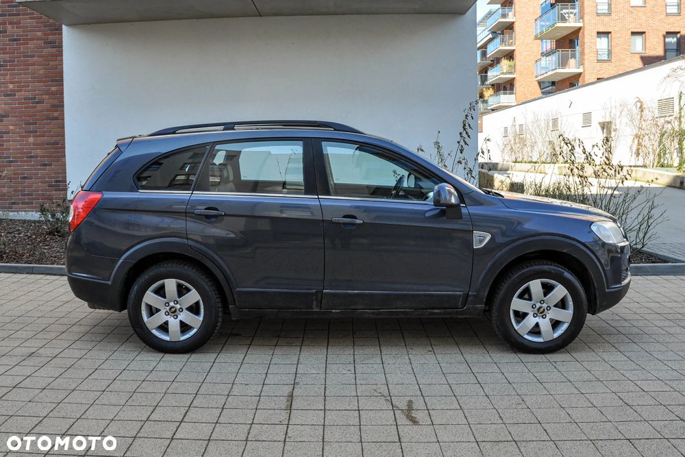 Chevrolet Captiva 2.4 2WD 7 Sitzer LS - 5