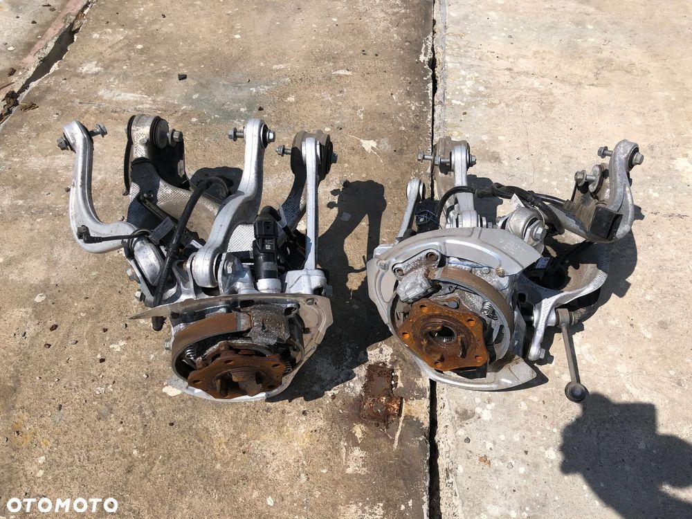 ZWROTNICA WAHACZ TYŁ PORSCHE TAYCAN AUDI E-TRON GT 971505436J 971505435J  gwa! - 1