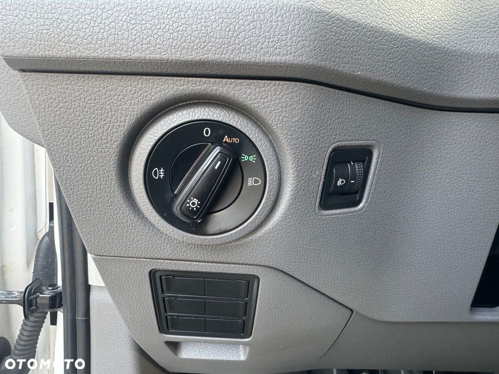 Volkswagen Crafter - 25
