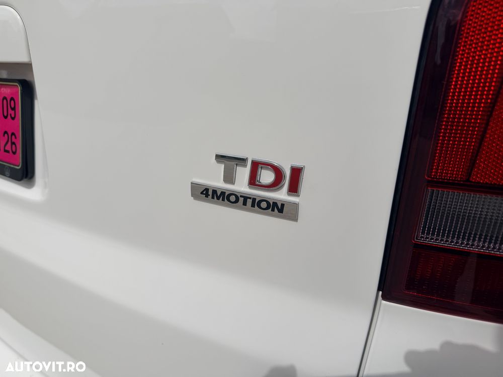Volkswagen Multivan - 13