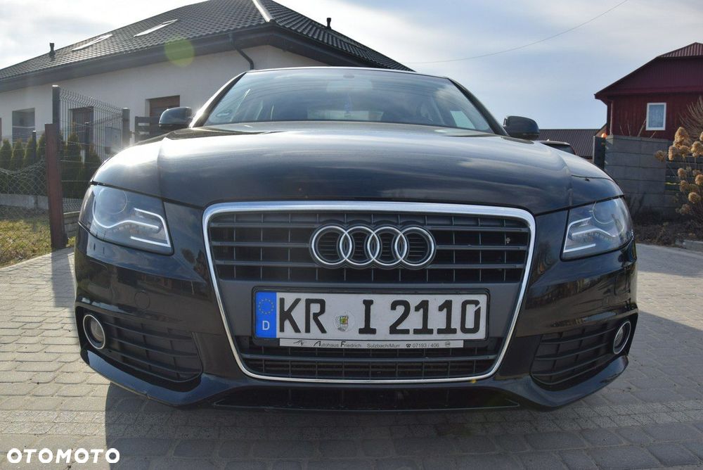 Audi A4 Limousine - 6